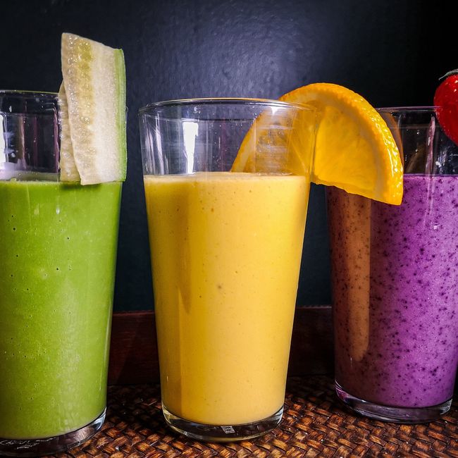 Vegan Mango Ginger Smoothie