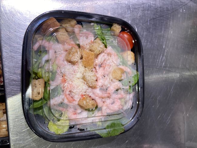 Caesarsallad med räkor