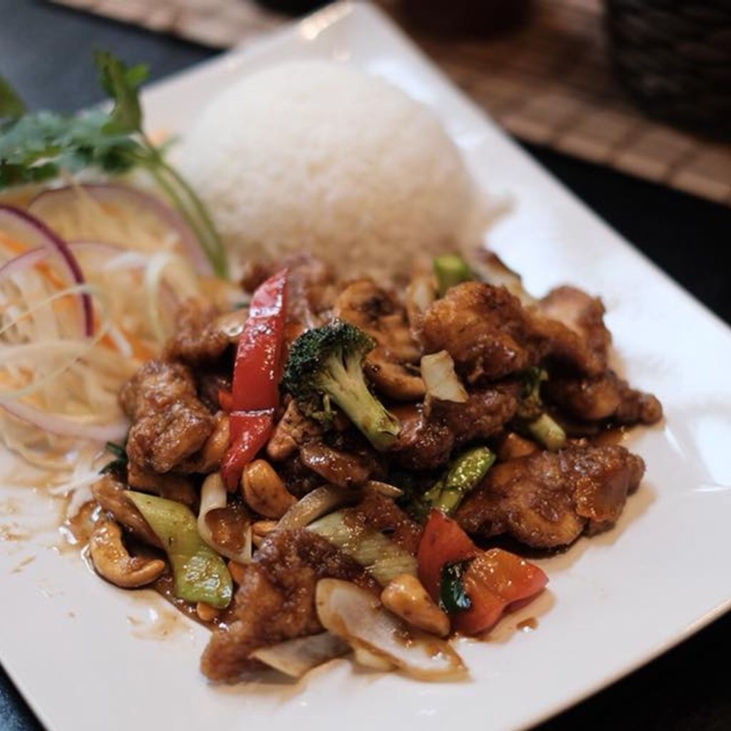 Fullmoon Wok Upplandsgatan