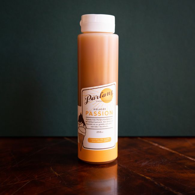 Kolasås-PASSION I squeezeflaska 250ml