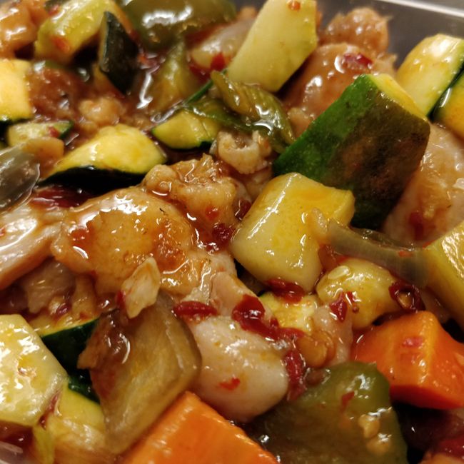 Kyckling box(麻辣鸡丁) - Malà kyckling