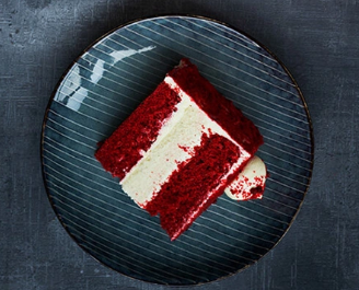 RED VELVET CHEESECAKE (1 bit)