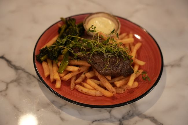 STEAK & FRITES