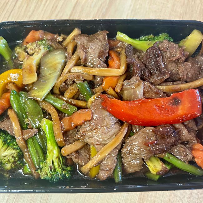 Beef med ostronsås - Lunchbuffé