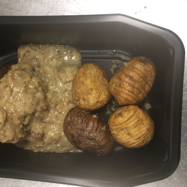 Wallenbergare med kantarellsås