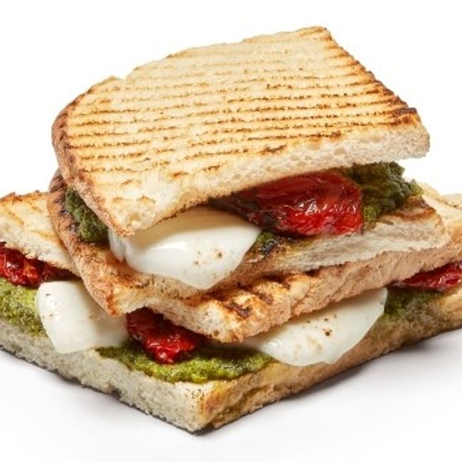 Stor Levaintoast Mozzarella/Pesto