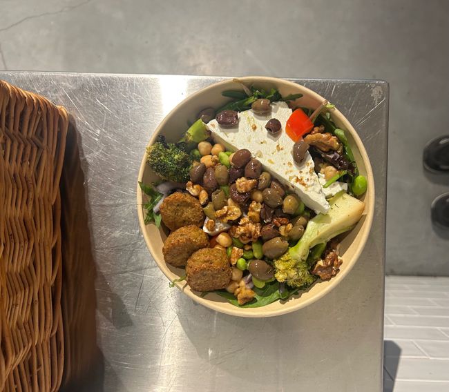 Fetaostsallad