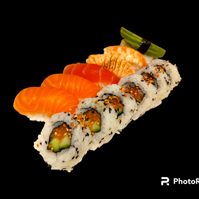 26 bitar sushi ( 10 nigiri 16 maki)