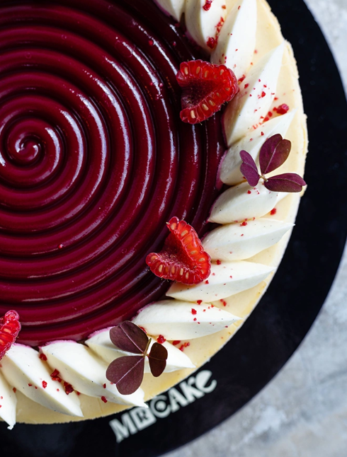 HALLON VITCHOKLAD CHEESECAKE (1 bit)