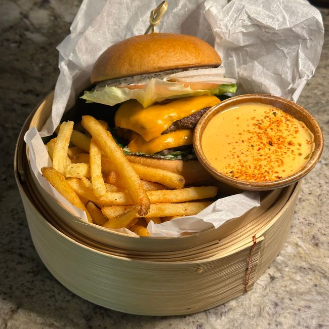 GOMA BURGER