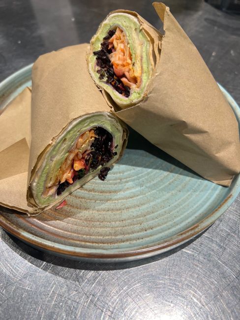 Halloumi wrap