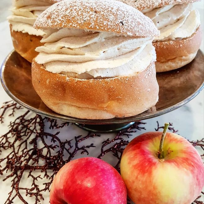 Äppelsemla