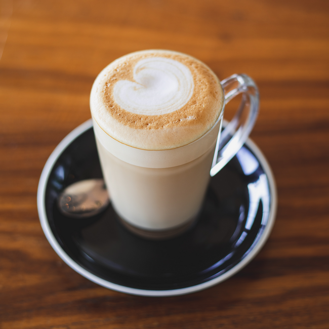 Iced Caffé Latte